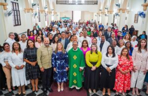 Con subsidios a 1,495,124 familias, Supérate celebra tercer aniversario de creación Colaboradoras, colaboradores e invitados a eucaristía por tercer aniversario de Supérate