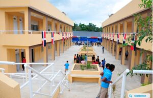 Aprueban proyecto prohíbe venta refrescos y comida procesadas