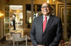 ¿Quién es Rafael Santos Badía en República Dominicana?