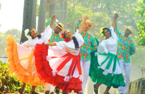 El Ballet Folklórico Nacional Dominicano representa al país en el Festival «Danzas y Música del Mundo» en Francia