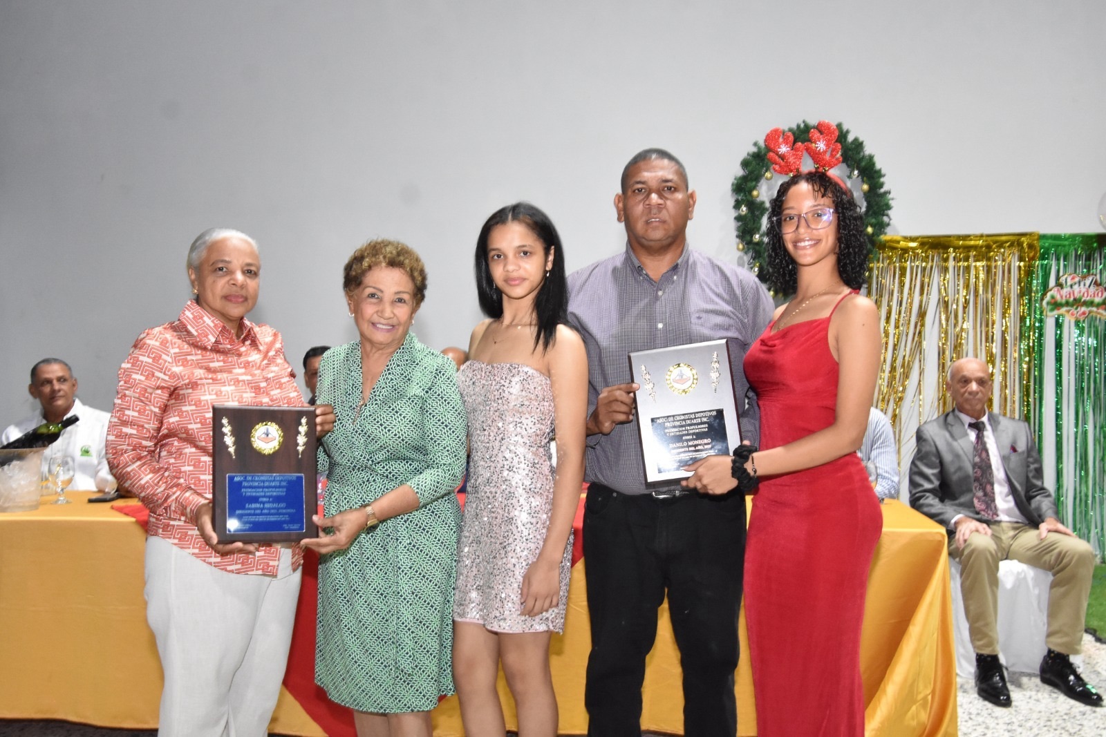 Indias Basketball Club cierra en grande el 2025 con la escogencia como club del año de la crónica deportiva