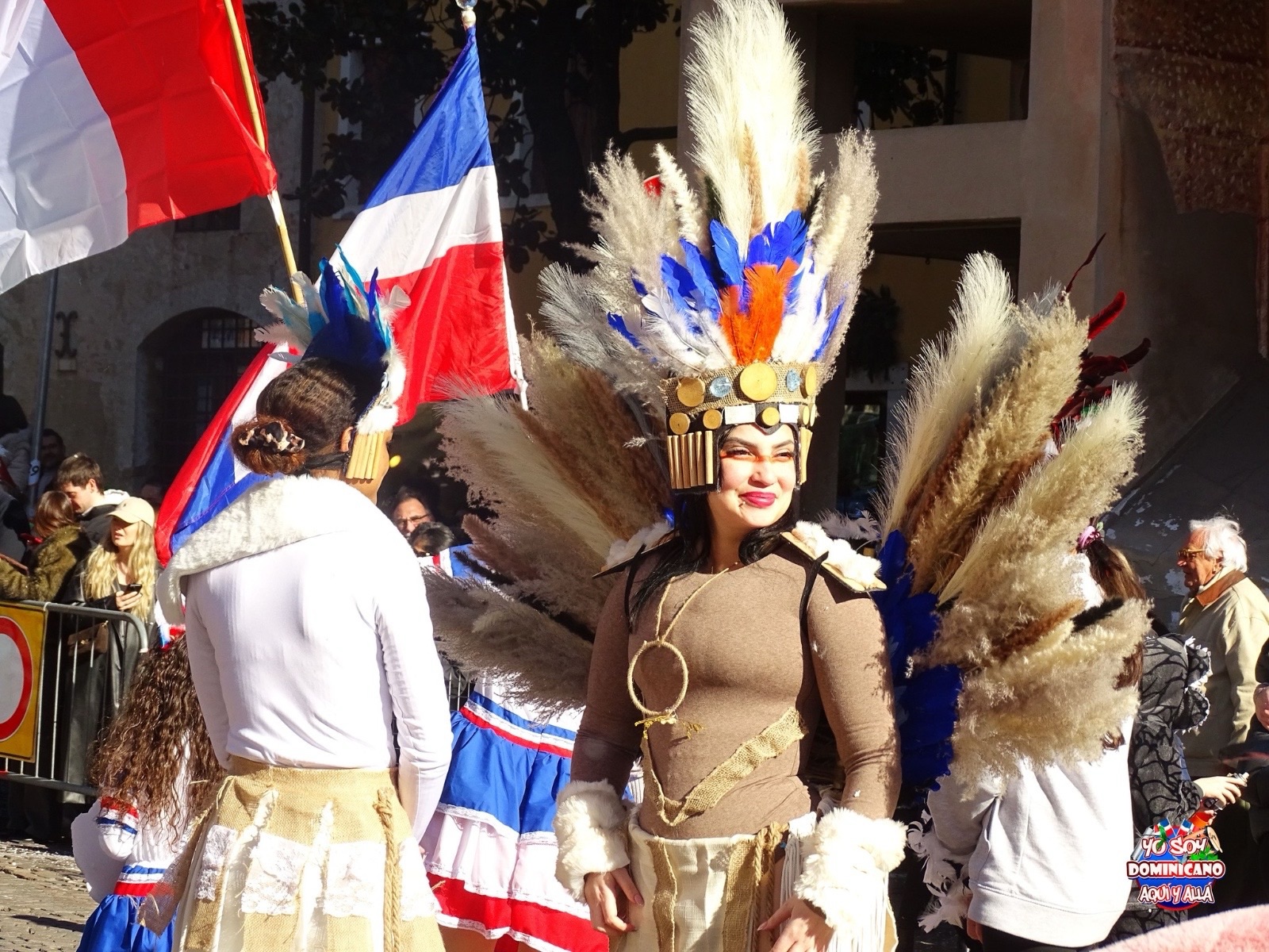 Homenaje a Quisqueya: la herencia dominicana brilla en carnaval italiano